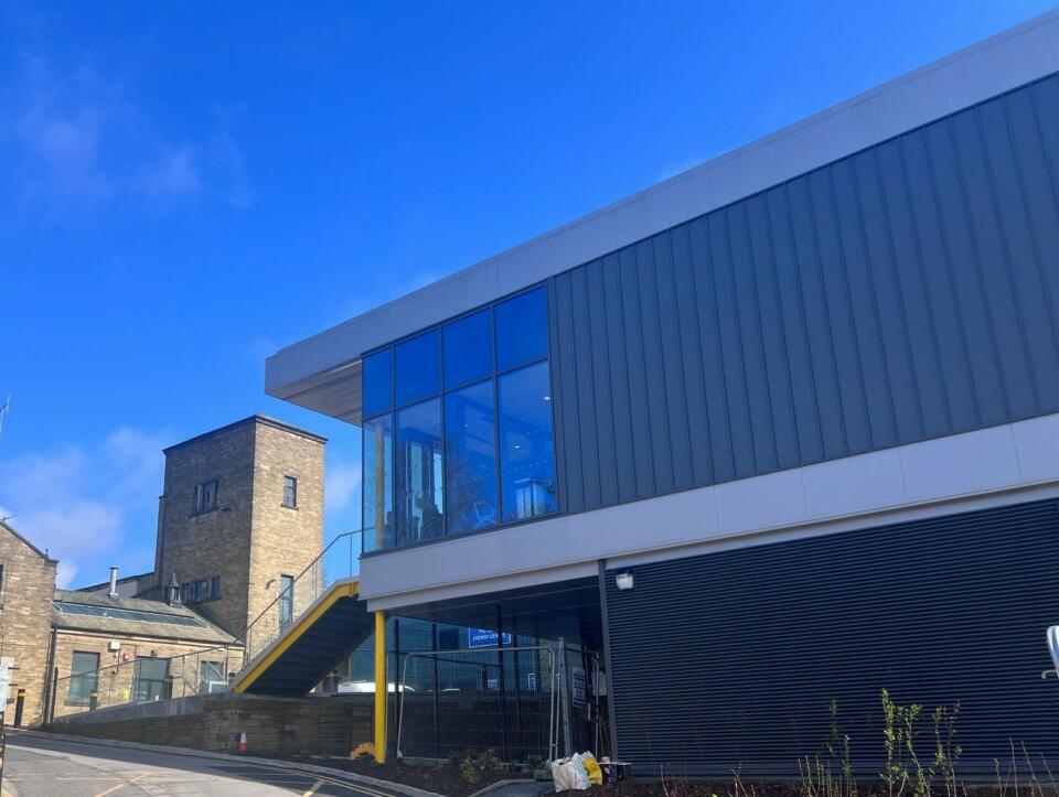 McBains Supports Delivery of Major New Endoscopy Facility at Bradford Royal Infirmary